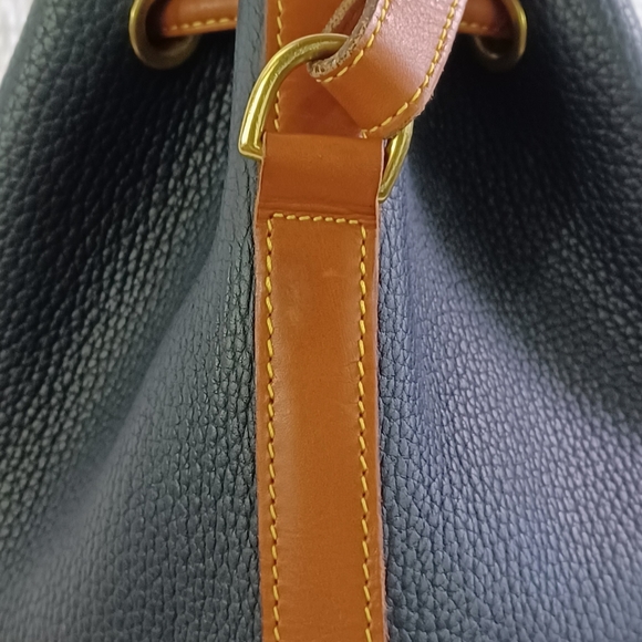 VTG Dooney & Bourke Navy and Brown Purse - Picture 13 of 16